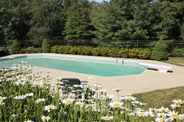 Cost of Pool Deck Leveling in Bothell